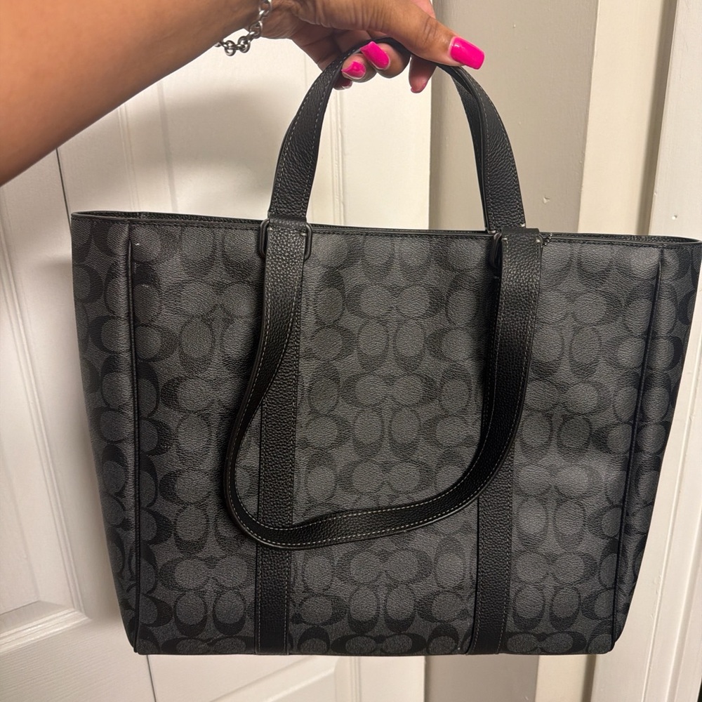 Elegant Black Tote Bag